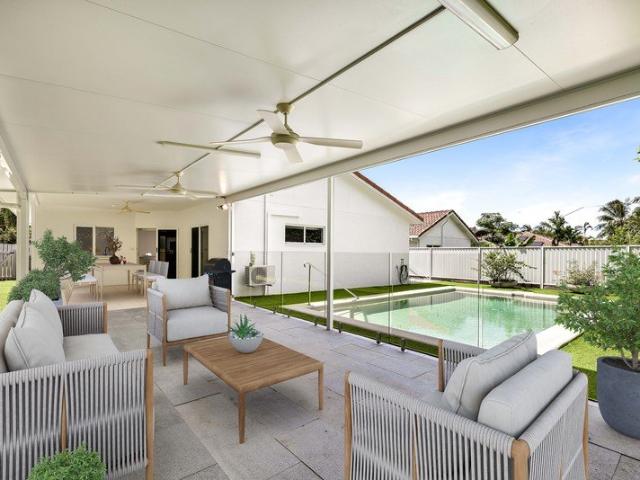 House for sale in Kewarra Beach, Queensland