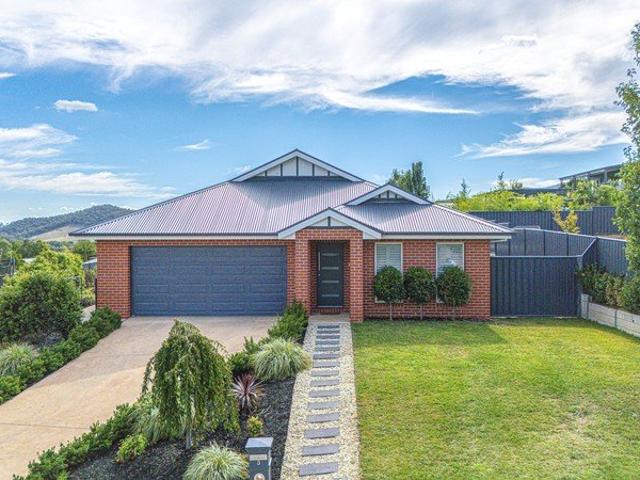 House for sale in Myrtleford, Victoria