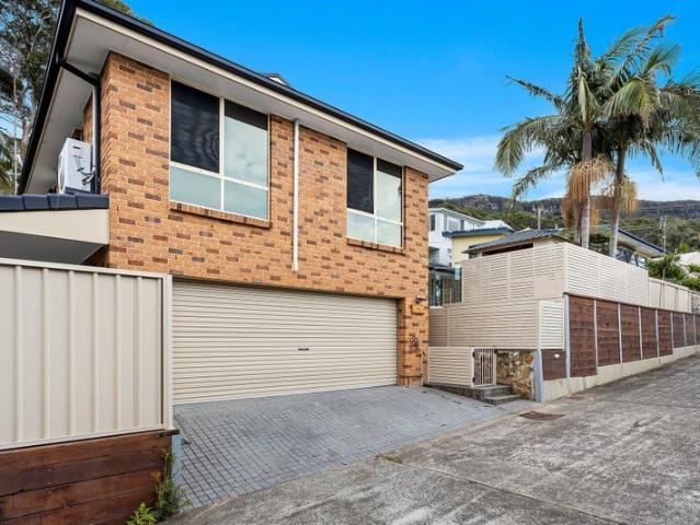 House for rent in Wollongong West, New South Wales