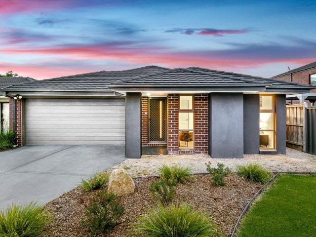 House for sale in Lakeland Estate, Melbourne