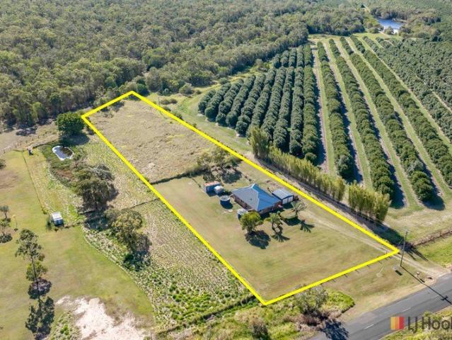 House for sale in Sharon, Queensland