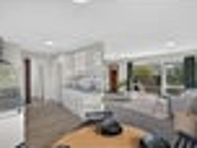 House for sale in Chaslands, Canterbury