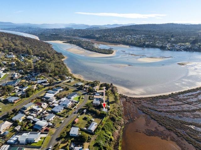 House for sale in Primrose Sands, Tasmania