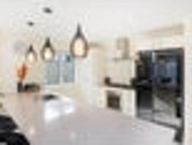 House for sale in Takaro