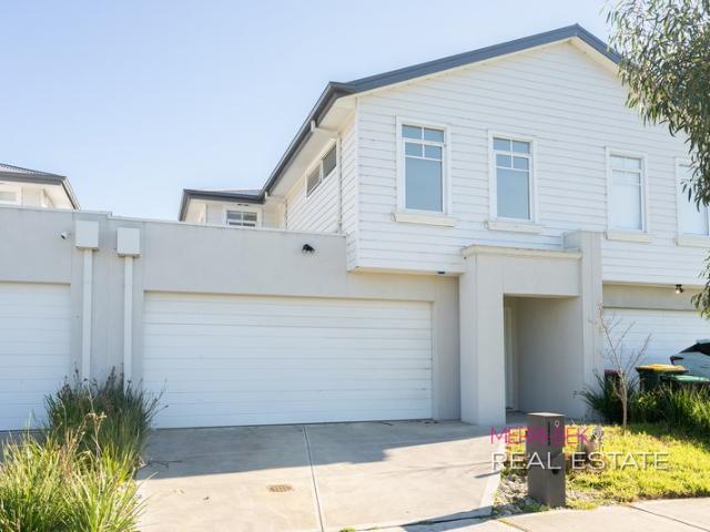 Townhouse for rent in Camerons Creek, Victoria