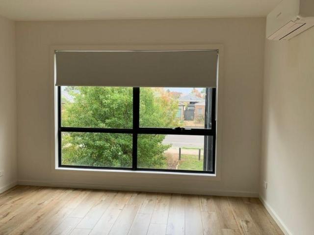 Townhouse for rent in Craigieburn, Victoria