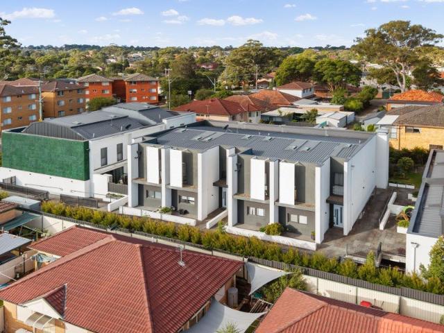 Townhouse for sale in Sydney, New South Wales