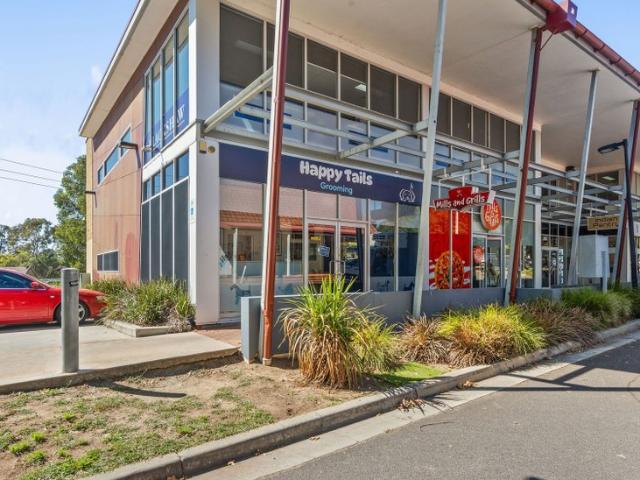 Retail for sale in Florey, Australian Capital Territory