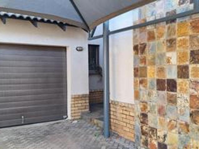 House for sale in Waterkloof, Gauteng