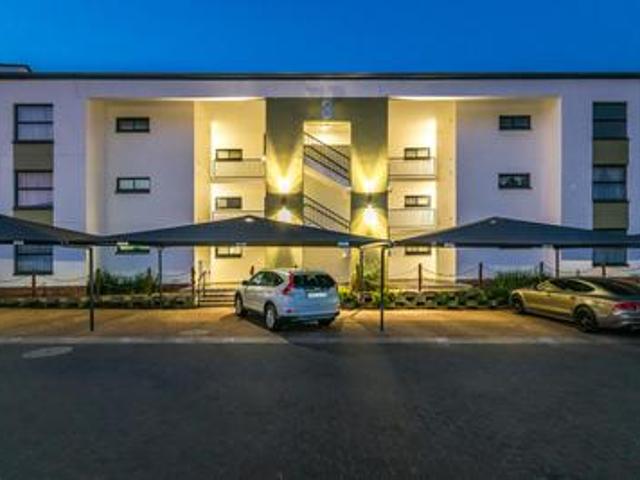 Apartment for sale in Rosedene, City of Ekurhuleni Metropolitan Municipality