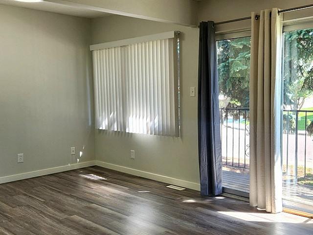 Duplex for rent in Alberta