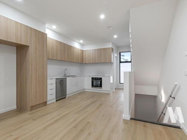 Townhouse for rent in Camerons Creek, Victoria