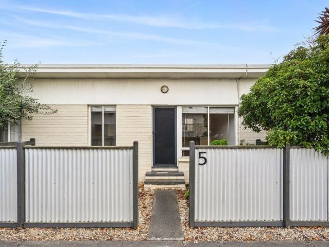 Apartment for sale in Geelong, Victoria