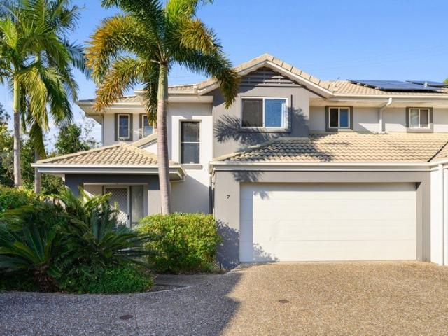 Townhouse for sale in Fernbrook, Queensland
