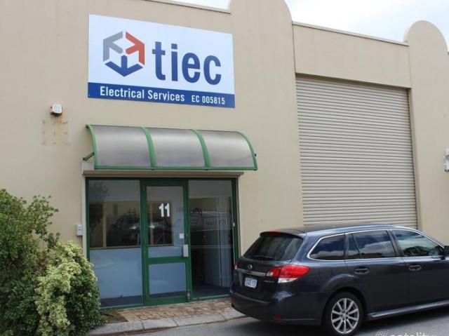 Warehouse for rent in Stirling, Western Australia
