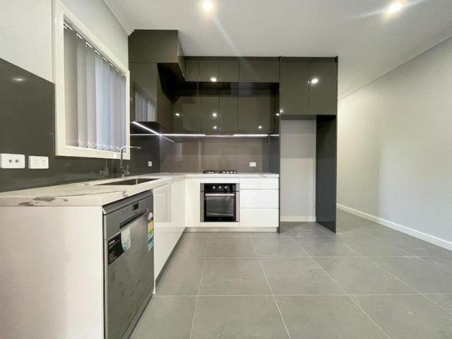 House for rent in Narellan Vale, Sydney