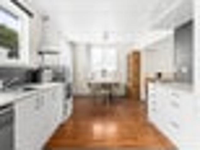 House for sale in Mayfair, Hastings