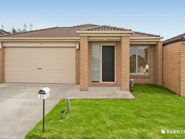 House for sale in Pakenham, Melbourne