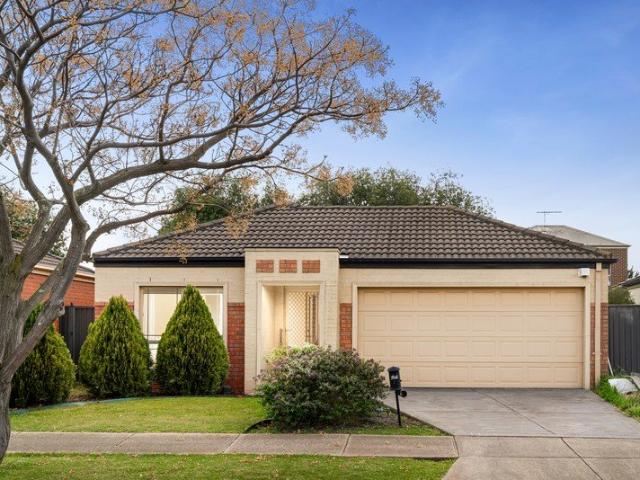 House for sale in Caroline Springs, Melbourne