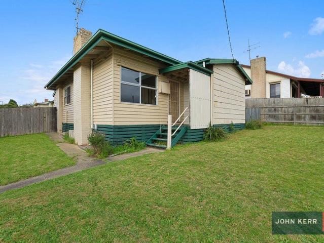 House for sale in Coalville, Victoria