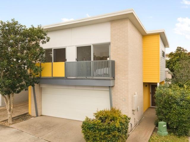 Townhouse for sale in Toombul, Queensland