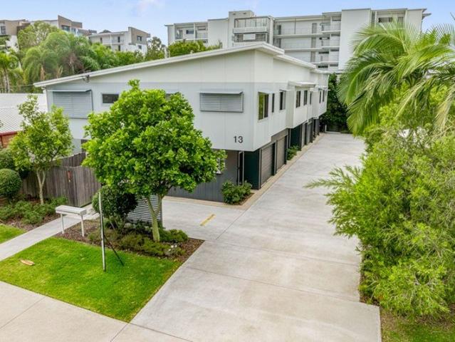 Apartment for sale in Kings Creek, Queensland