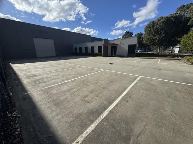 Warehouse for rent in Camerons Creek, Victoria