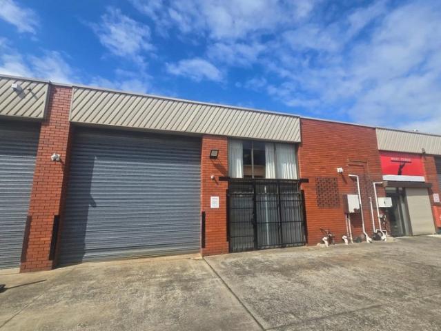 Warehouse for rent in Keysborough, Melbourne