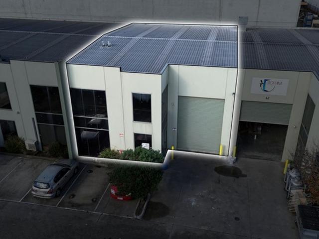 Warehouse for rent in Dandenong South, Melbourne