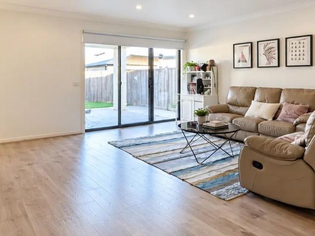 House for rent in Arbour on the Park, Melbourne