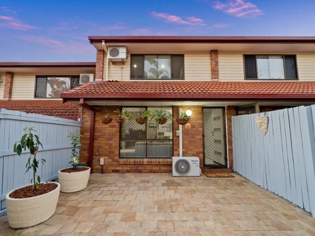 Townhouse for sale in Toombul, Queensland
