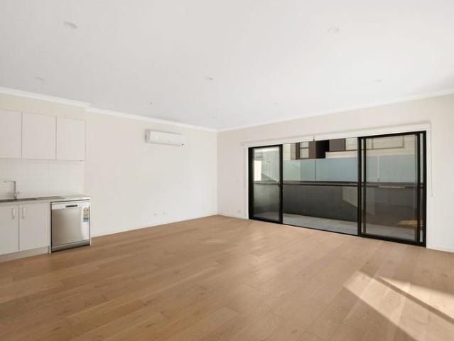 Townhouse for rent in Camerons Creek, Victoria