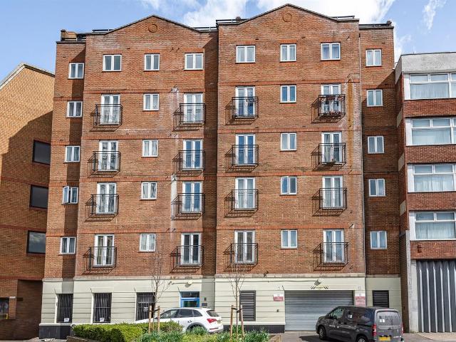 House for rent in Coley, Reading
