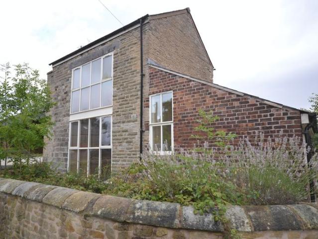 House for rent in Roby Mill, Lancashire