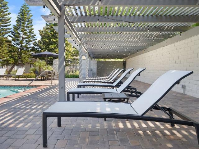 Apartment for rent in Montclair, California