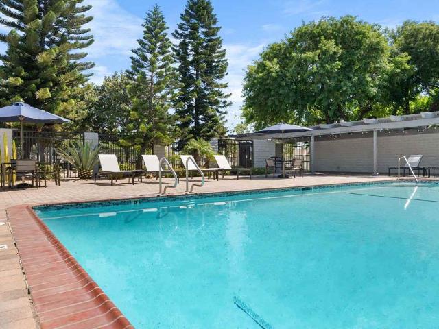 Apartment for rent in Montclair, California