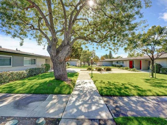 Apartment for rent in Montclair, California
