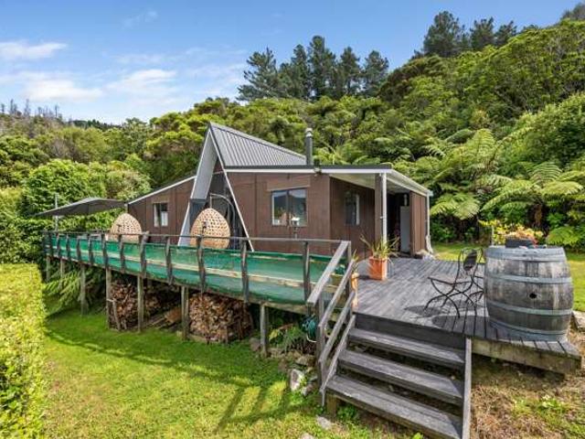 House for sale in Marlborough