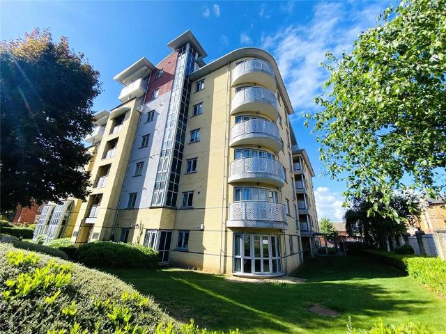 Apartment for rent in Newtown, Reading