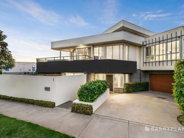 Townhouse for sale in Camerons Creek, Victoria