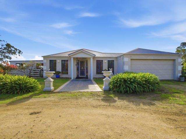 House for sale in Rosedale, Victoria