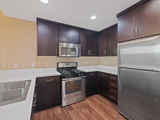 Apartment for rent in The Plaza, Foster City