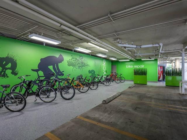 Apartment for rent in Canoga Park, California