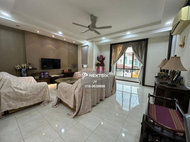 Residential House for sale in Kuching