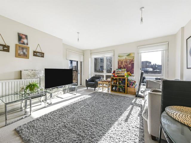 Apartment for rent in Gants Hill, Greater London