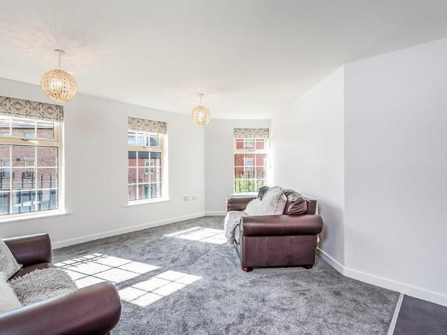 Apartment for rent in Borough Corner, Wakefield