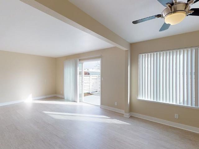 Apartment for rent in The Pointe, Cupertino