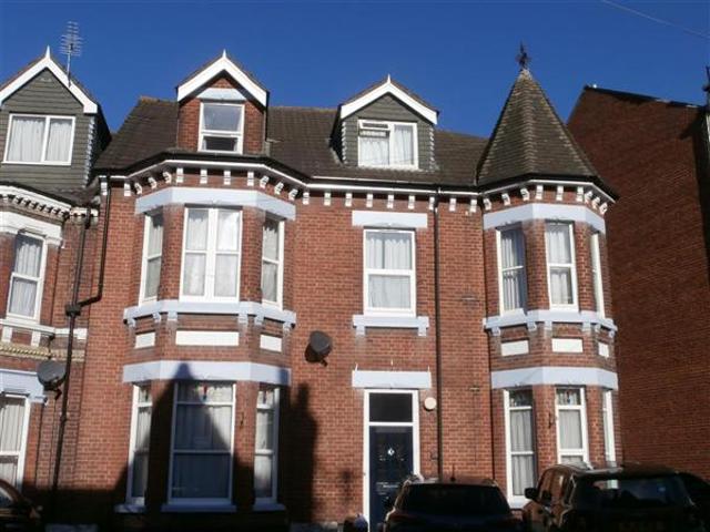 House for rent in The Polygon, City Of Southampton