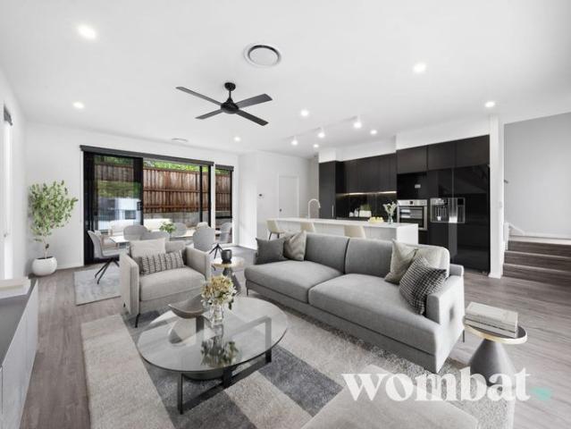 Townhouse for rent in Arana Hills, Greater Brisbane
