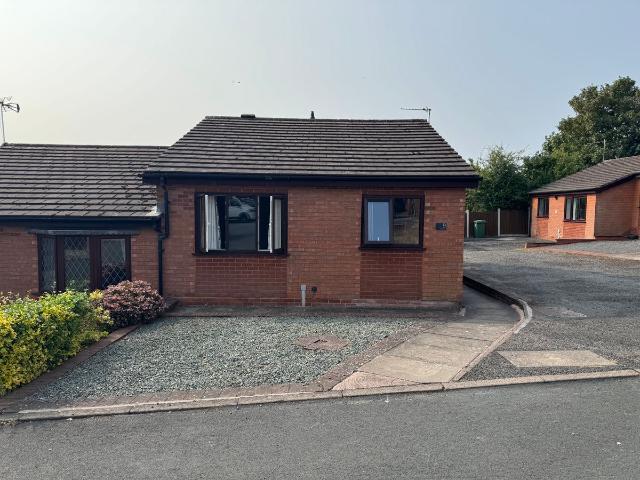 House for rent in Broomhill, Chadsmoor
